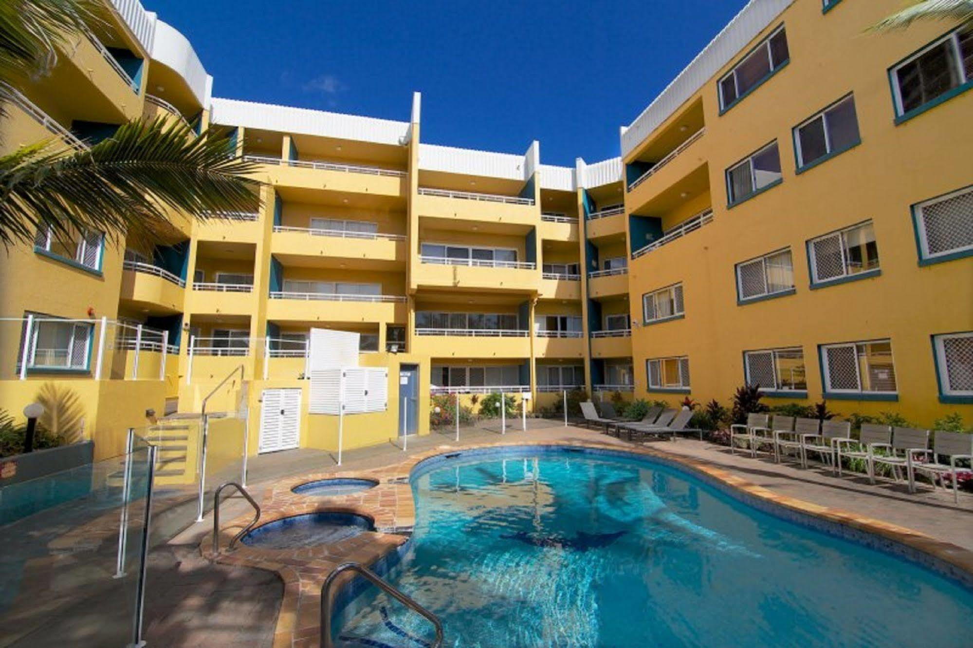 Palm Beach Holiday Resort ゴールドコースト エクステリア 写真