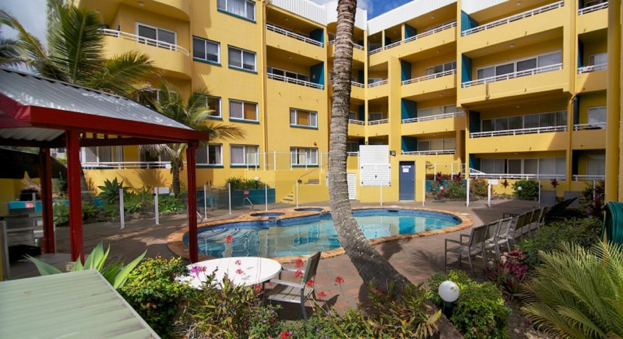 Palm Beach Holiday Resort ゴールドコースト エクステリア 写真